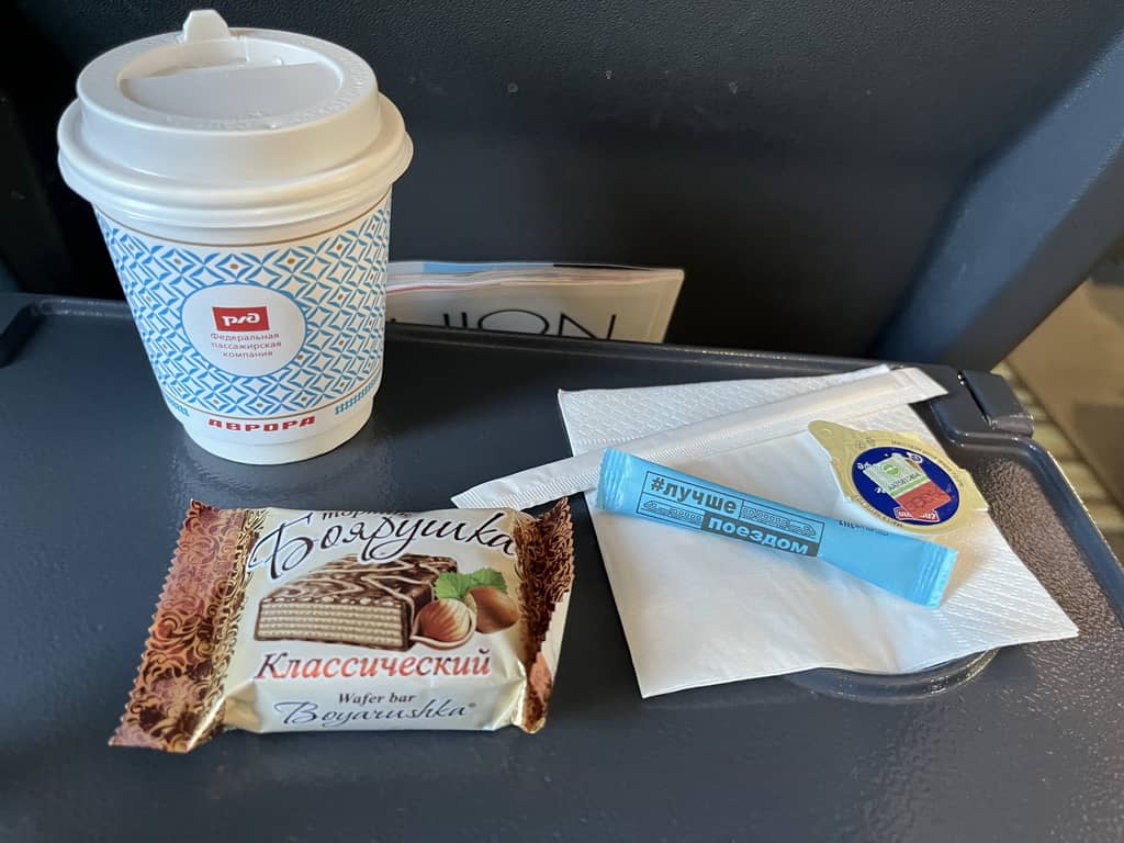 caffè, biscotti, panna